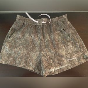 Outdoor Voices, Women’s, Medium Shorts